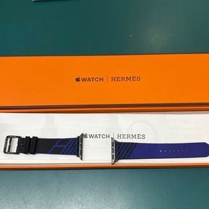 Hermes jumping single tour Apple Watch band